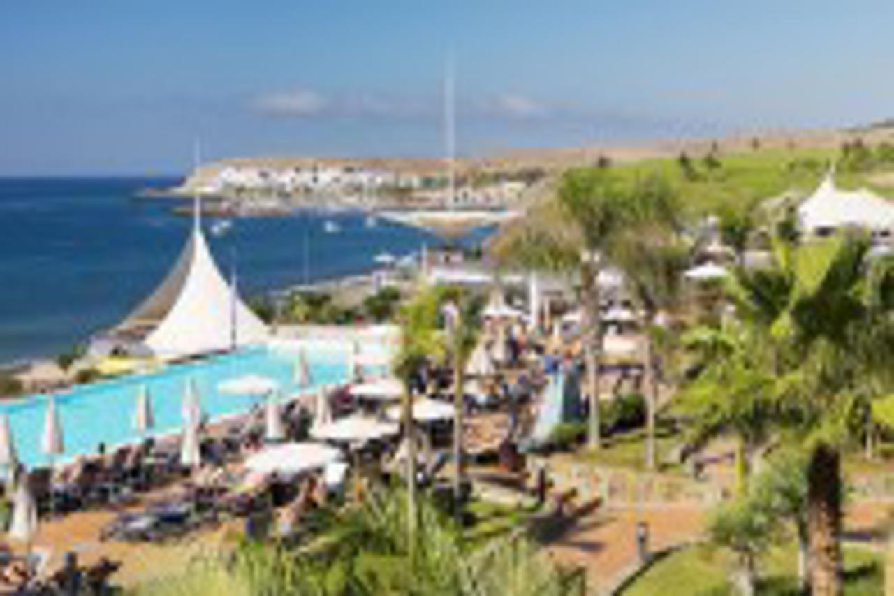 Hotel H10 Playa Meloneras Horizons Collection Esterno foto View of the port of Port-la-Nouvelle